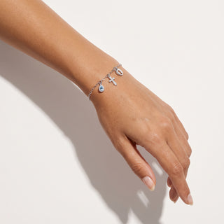Pulseira Cruz e Gota Devoção Prata — foto da peça